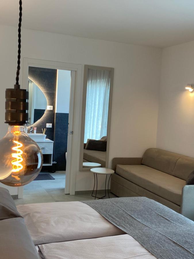 B&B Garda Home Nago Esterno foto