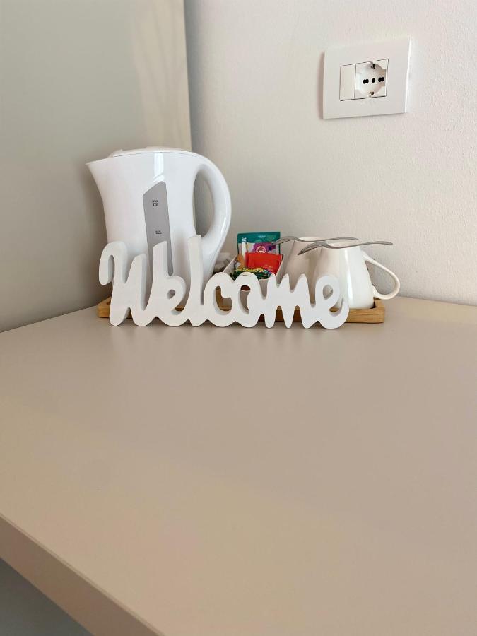 B&B Garda Home Nago Esterno foto