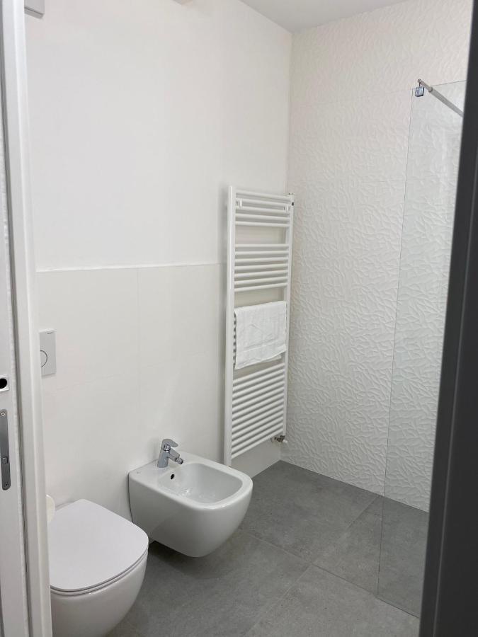 B&B Garda Home Nago Esterno foto
