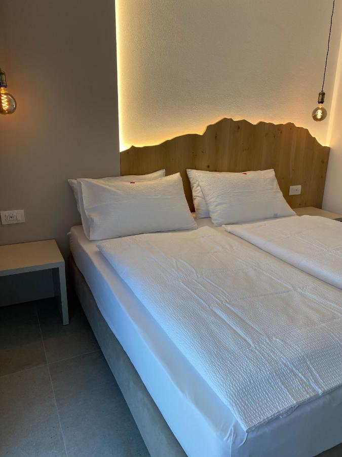 B&B Garda Home Nago Esterno foto