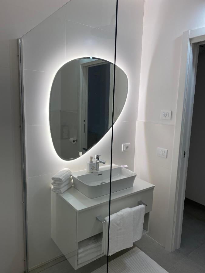 B&B Garda Home Nago Esterno foto