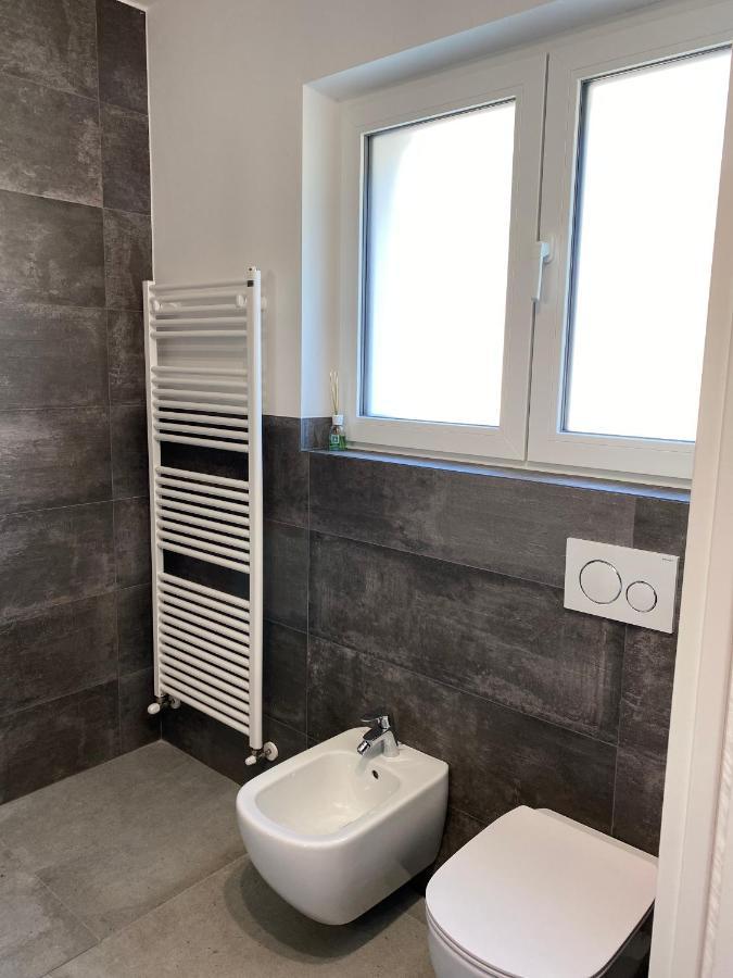 B&B Garda Home Nago Esterno foto